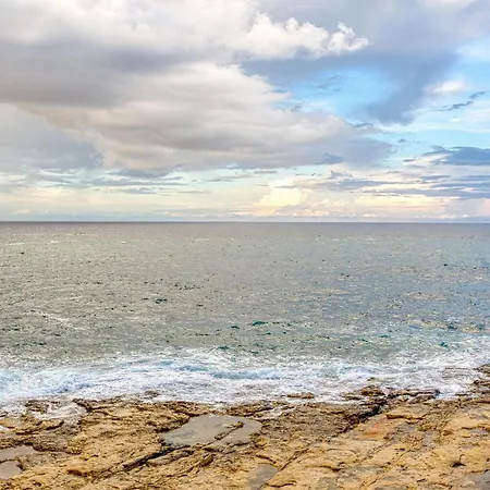 Daire Bennys Seaside Escape