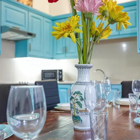 Bennys Seaside Escape Apartment