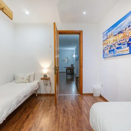 Bennys Seaside Escape * Sliema