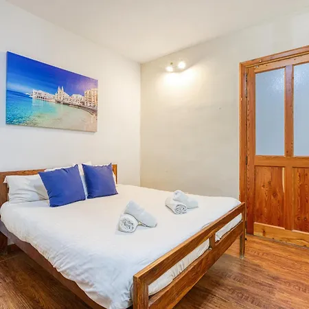 Bennys Seaside Escape Apartment Sliema