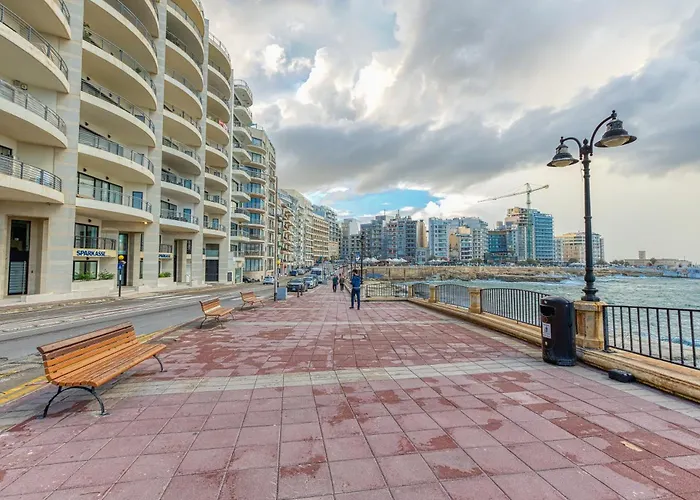 Lejlighed Bennys Seaside Escape Sliema