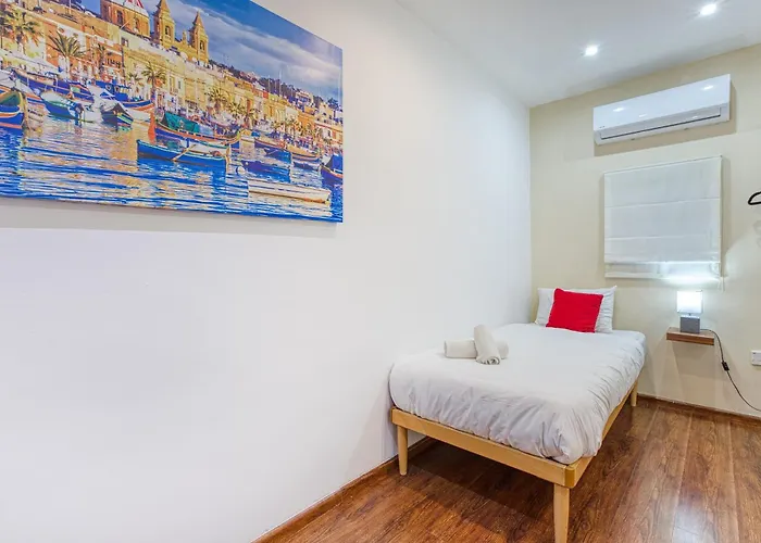 Bennys Seaside Escape *