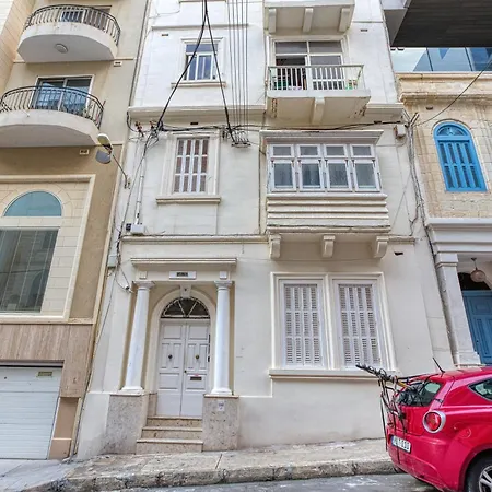 Apartament Bennys Seaside Escape *