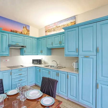 Apartament Bennys Seaside Escape