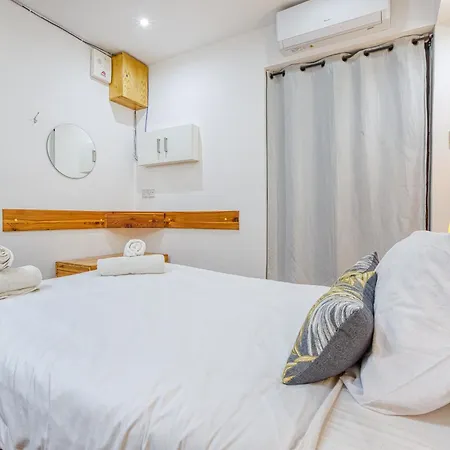 Apartament Bennys Seaside Escape