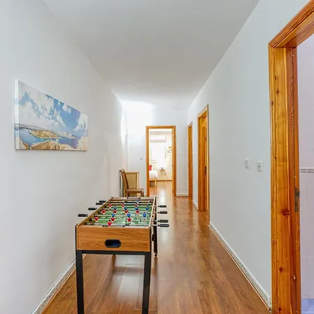 Bennys Seaside Escape * Sliema