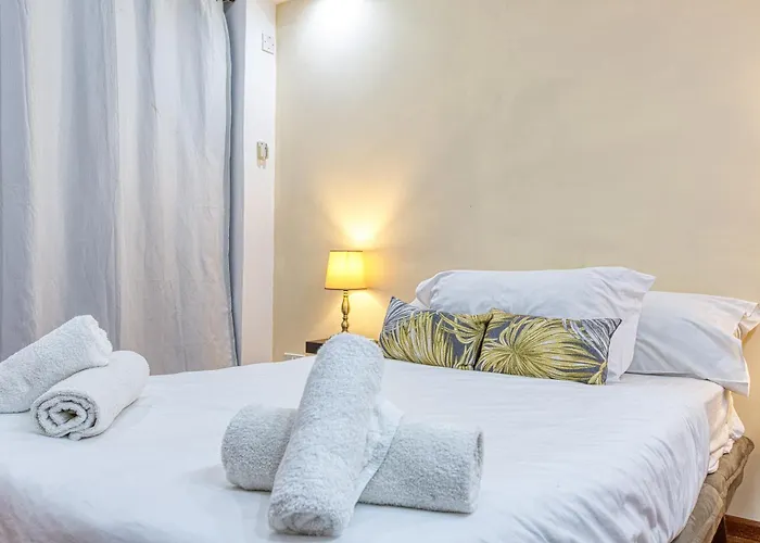 Bennys Seaside Escape